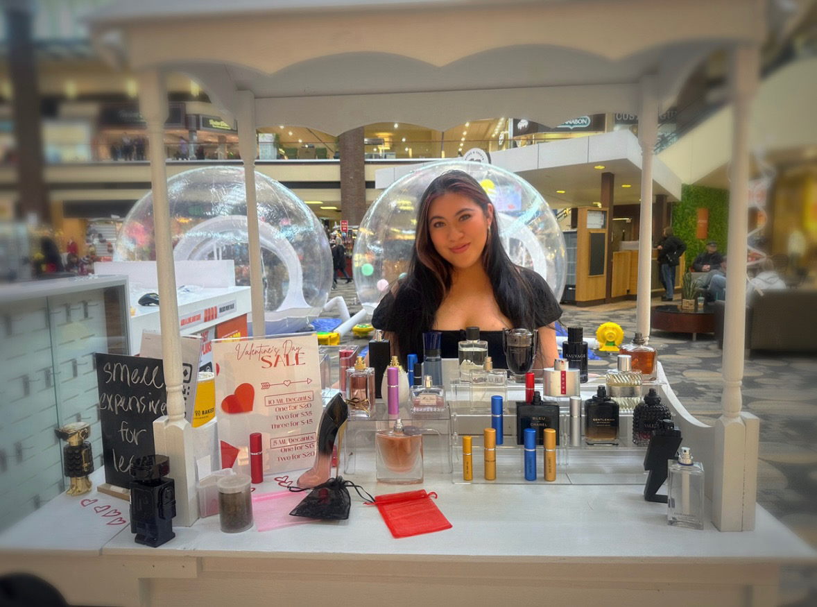Aura Drops pop-up fragrance booth at a shopping center